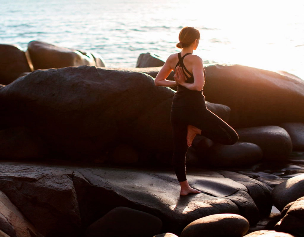 Clases de Yoga Online, Meditación y Bienestar Essence Studio